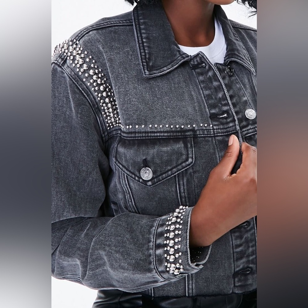 Forever 21 Premium Black Distressed Denim Studded Jacket Size S - Picture 14 of 16